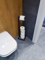 Porte papier toilette sur pied avec réserve Loft – Image 2
